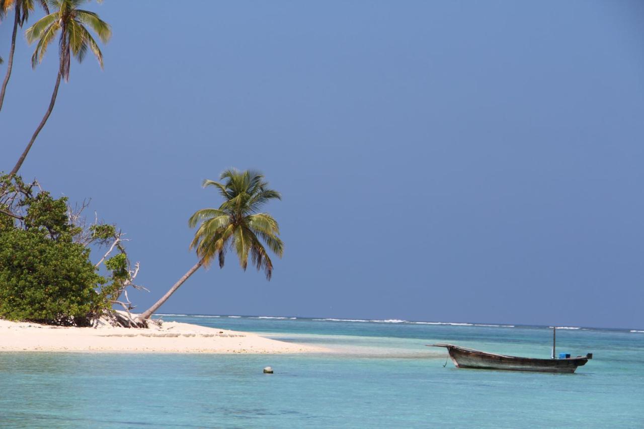 The Castaway Retreat Hotel Feridhoo Exterior photo